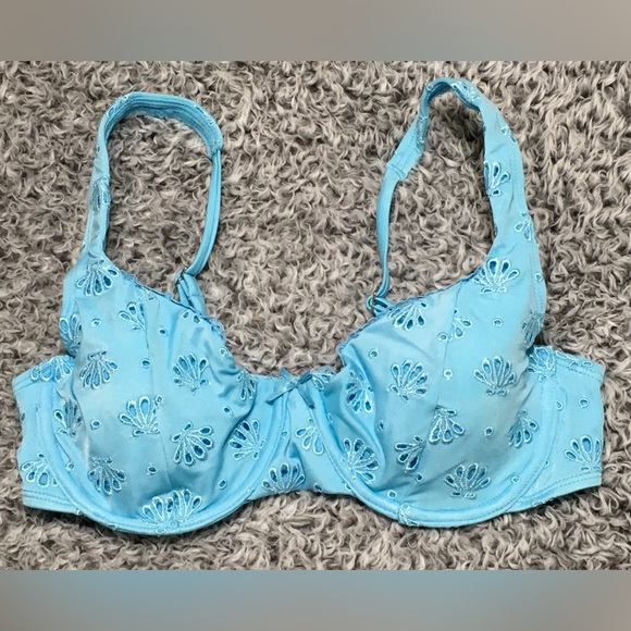 wild fable Other - Wild Fable Womens Size S 4-6 Blue Shell Pointelle Underwire Bikini Swim Top